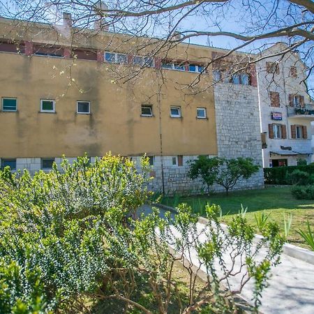 Modern Living In The Heart Of Trogir Lejlighed Eksteriør billede