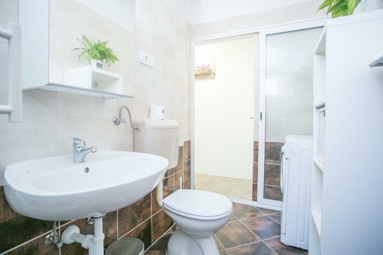 Modern Living In The Heart Of Trogir Lejlighed Eksteriør billede