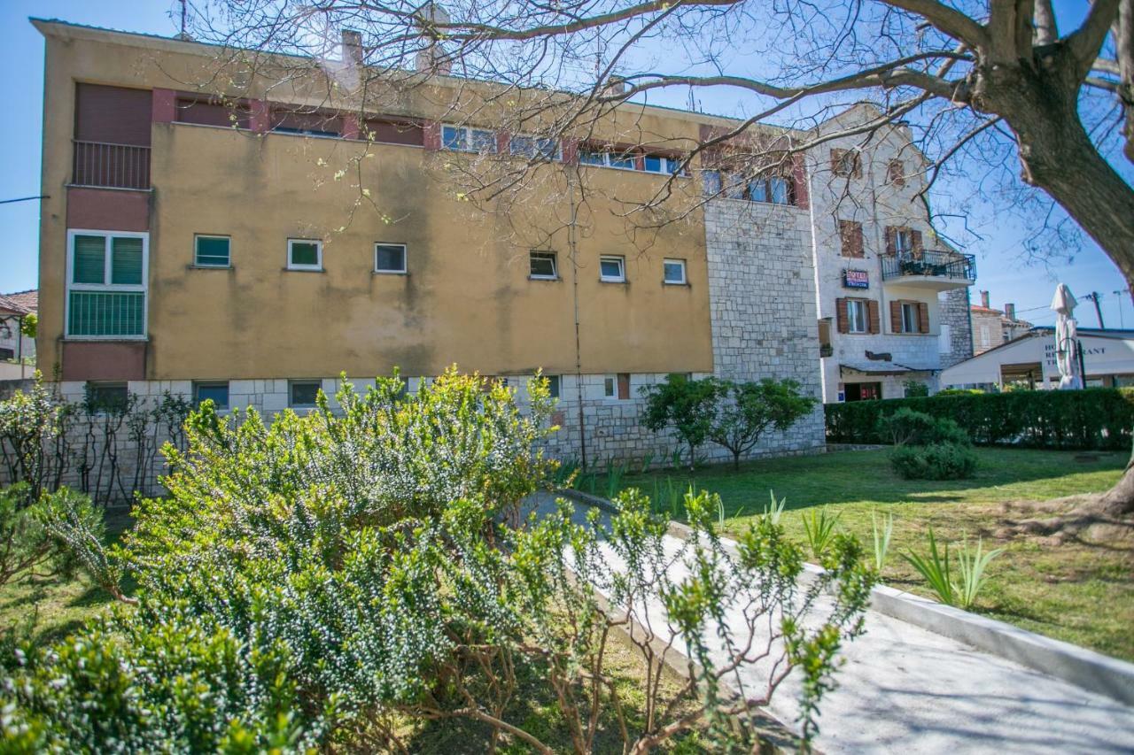 Modern Living In The Heart Of Trogir Lejlighed Eksteriør billede